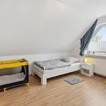 3 Bedroom Cozy Home In Suedbrookmerland Südbrookmerland