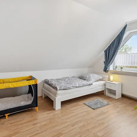 3 Bedroom Cozy In Südbrookmerland